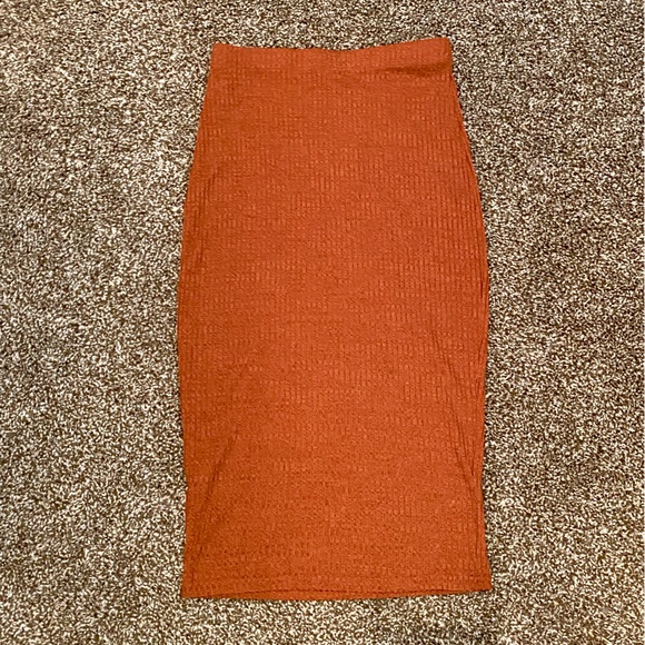 Burnt Orange Knit Skirt - Picture 1 of 2